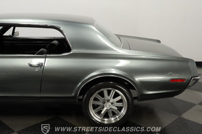Mercury-Cougar-1968-Gunmetal-Gray-Black-30