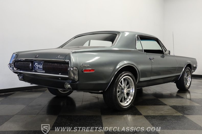 Mercury-Cougar-1968-Gunmetal-Gray-Black-32