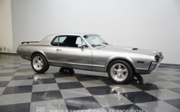 Mercury-Cougar-1968-Silver-Black-14