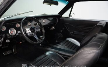 Mercury-Cougar-1968-Silver-Black-3