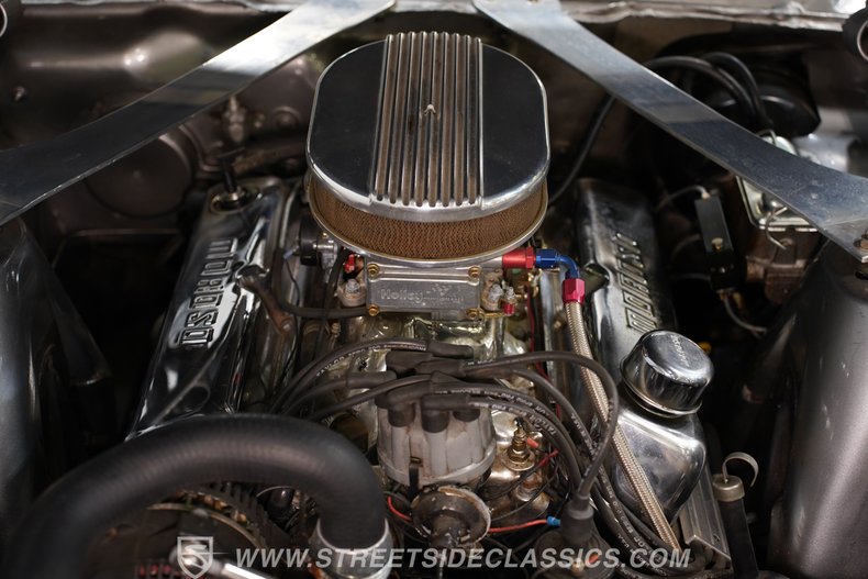 Mercury-Cougar-1968-Silver-Black-30