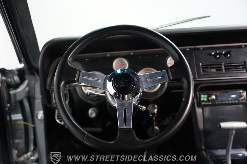 Mercury-Cougar-1968-Silver-Black-35