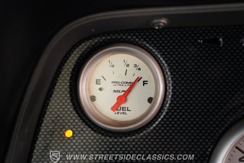 Mercury-Cougar-1968-Silver-Black-39