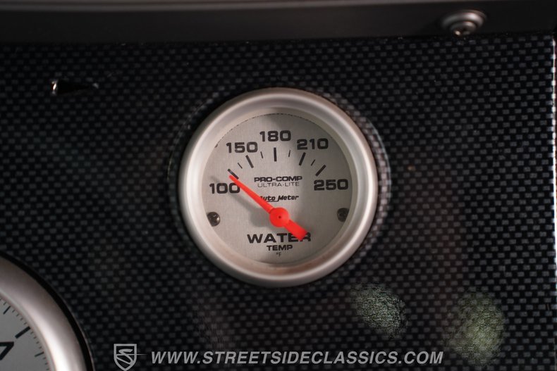 Mercury-Cougar-1968-Silver-Black-41