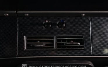 Mercury-Cougar-1968-Silver-Black-45