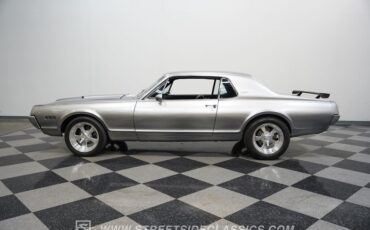 Mercury-Cougar-1968-Silver-Black-6