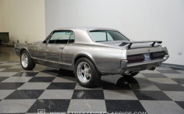 Mercury-Cougar-1968-Silver-Black-8