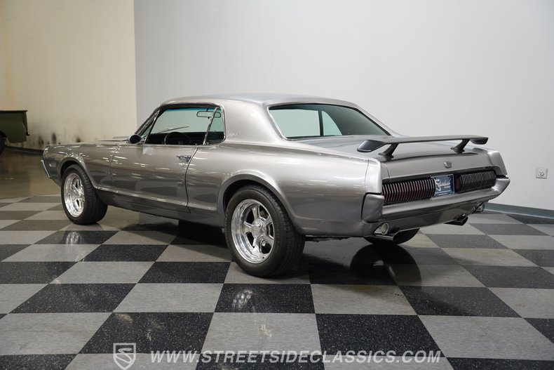 Mercury-Cougar-1968-Silver-Black-8