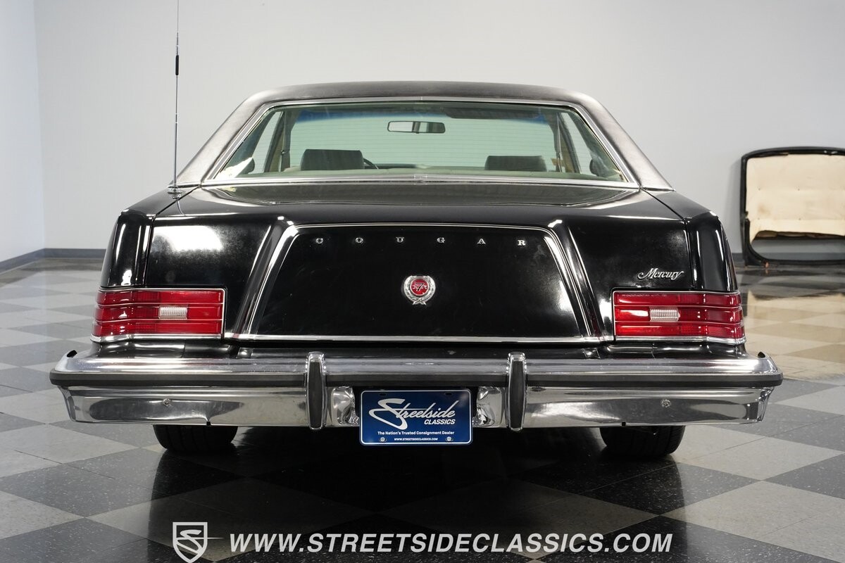 Mercury-Cougar-1979-Coupe-10