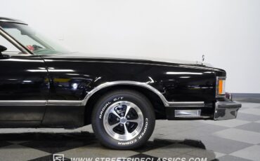 Mercury-Cougar-1979-Coupe-30