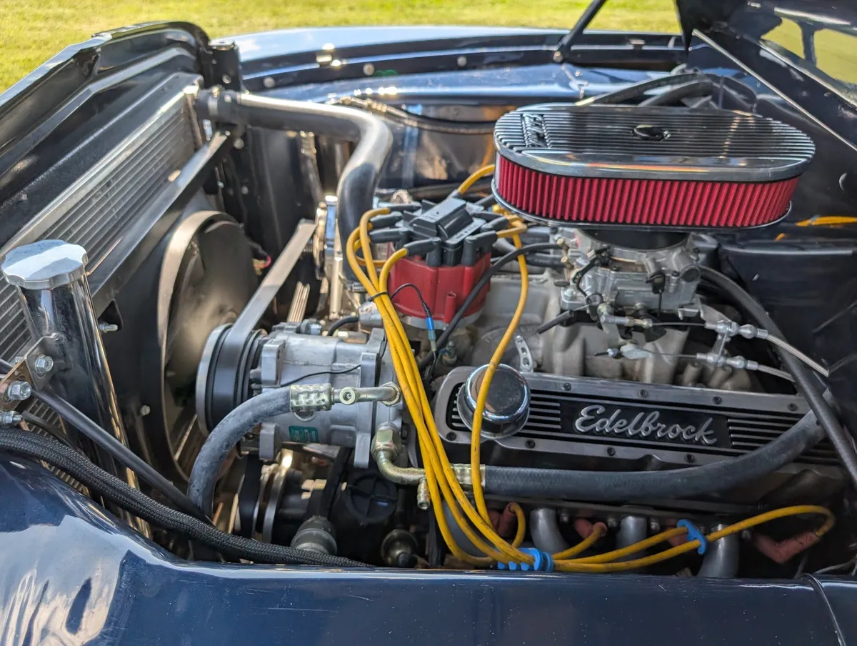 Mercury-Custom-1950-Dark-Metallic-Blue-Tan-Leather-Hydes-5