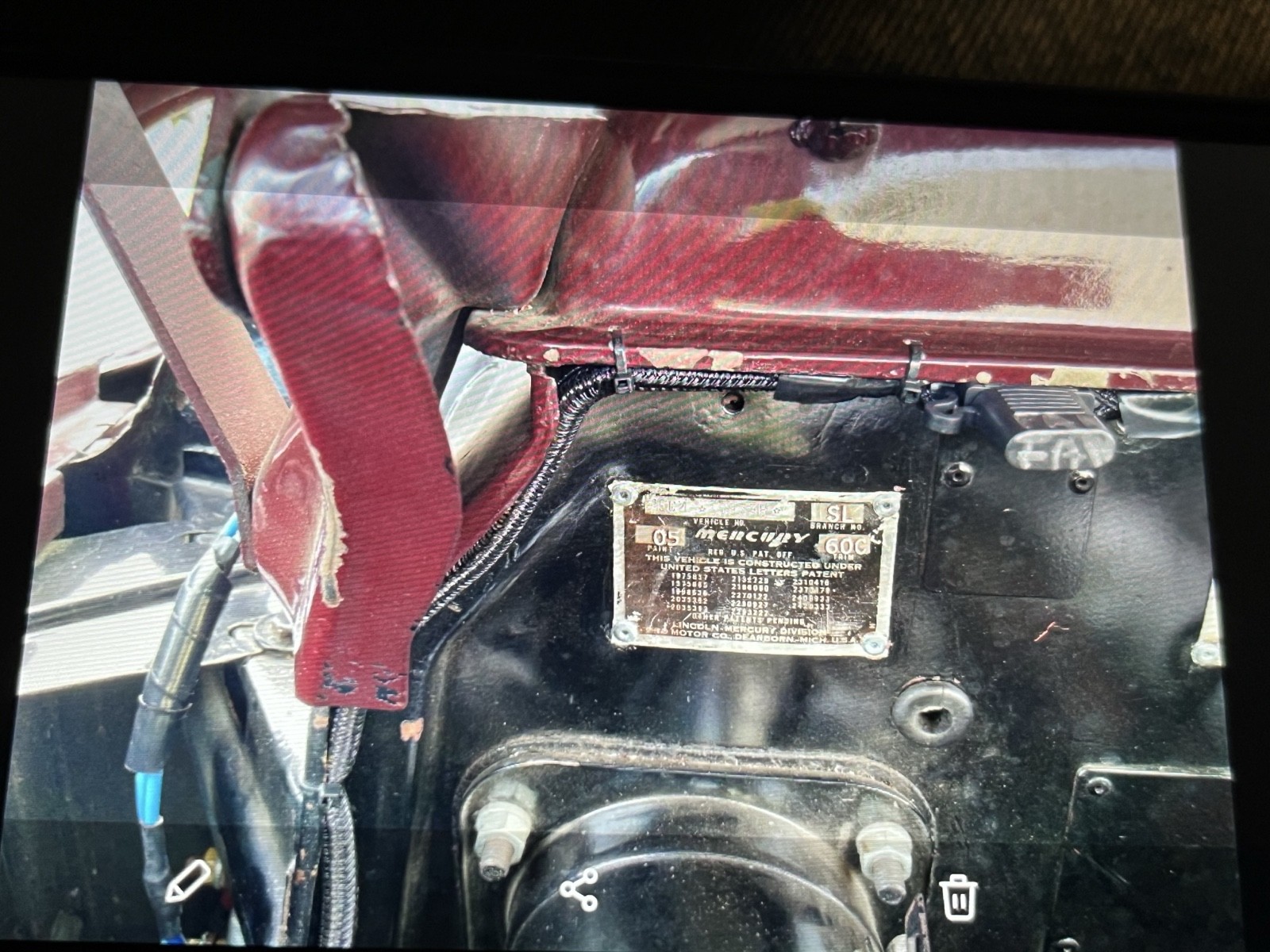 Mercury-Eight-1949-24