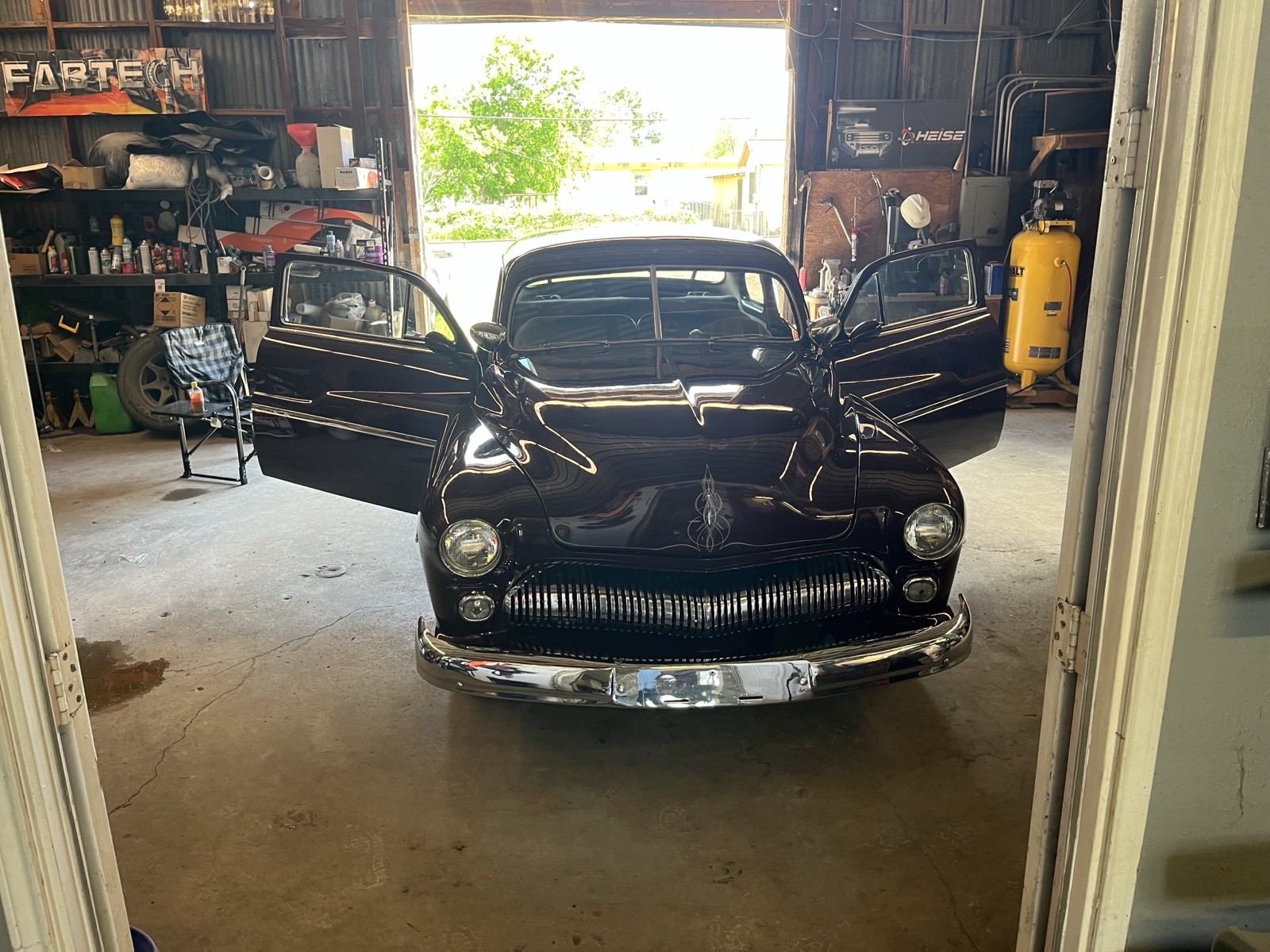 Mercury-Eight-1949-3