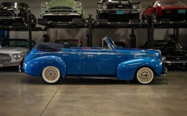 Mercury-Eight-Custom-1940-4-Door-Sedan-Convertible-2