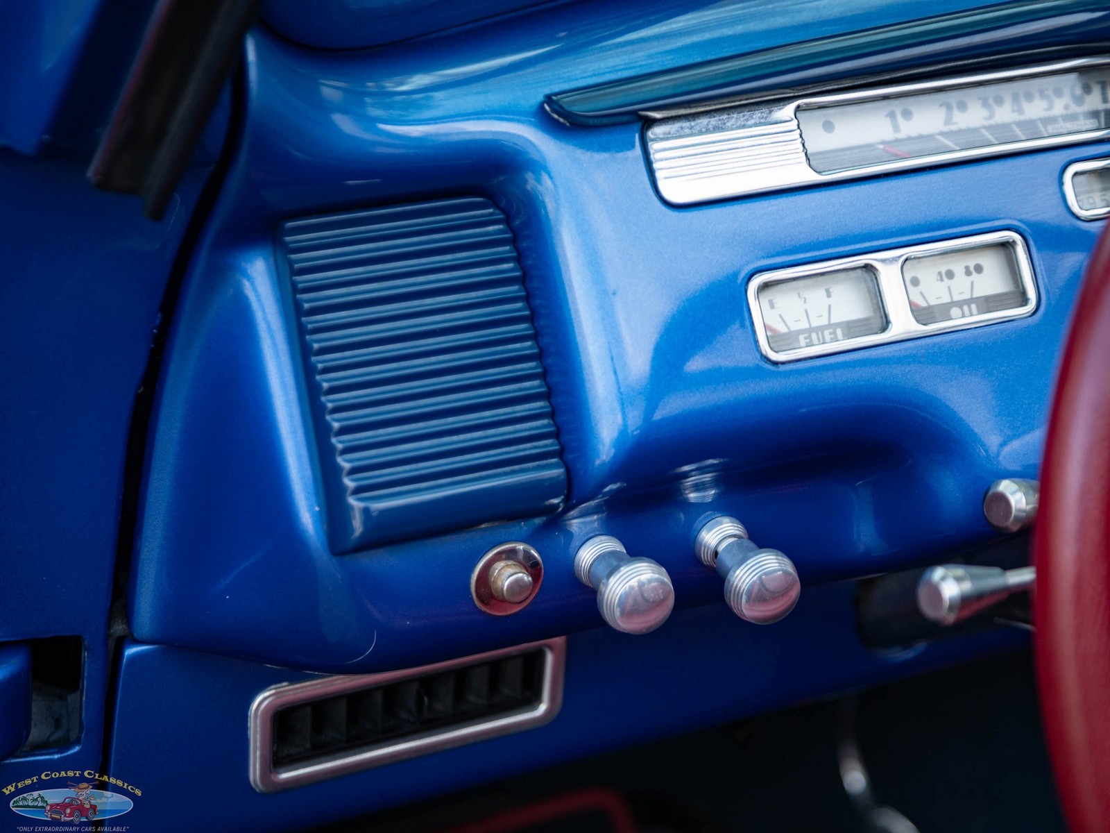 Mercury-Eight-Custom-1940-4-Door-Sedan-Convertible-34