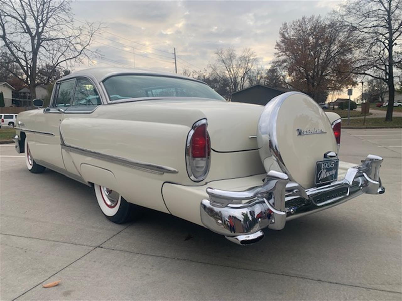 Mercury-Montclair-1955-Alaska-WhiteBlue-BlueWhite-22