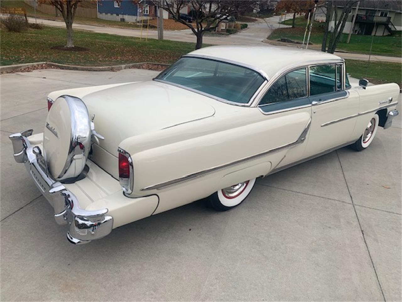 Mercury-Montclair-1955-Alaska-WhiteBlue-BlueWhite-26