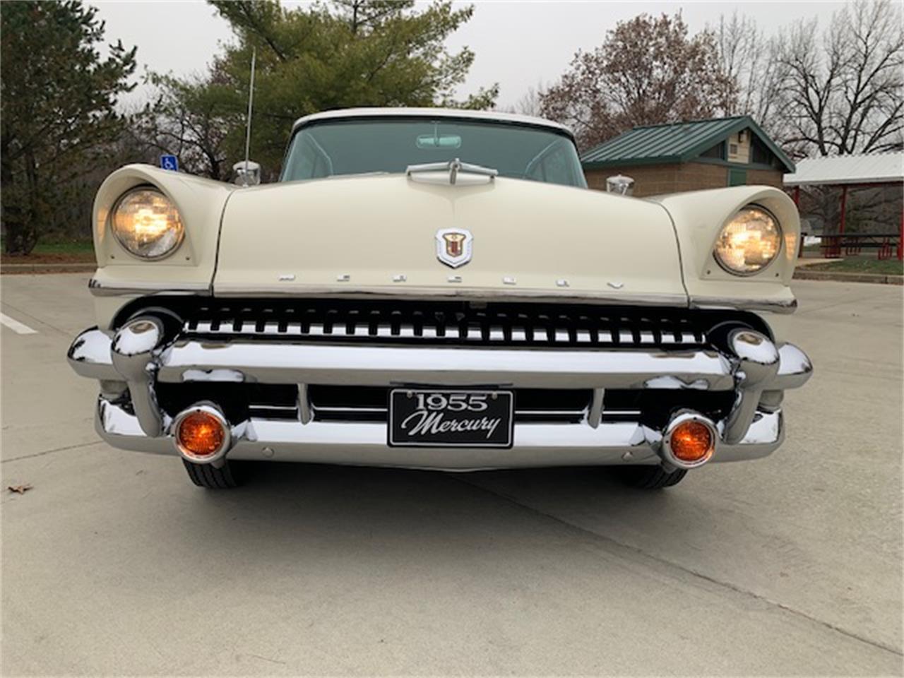 Mercury-Montclair-1955-Alaska-WhiteBlue-BlueWhite-30