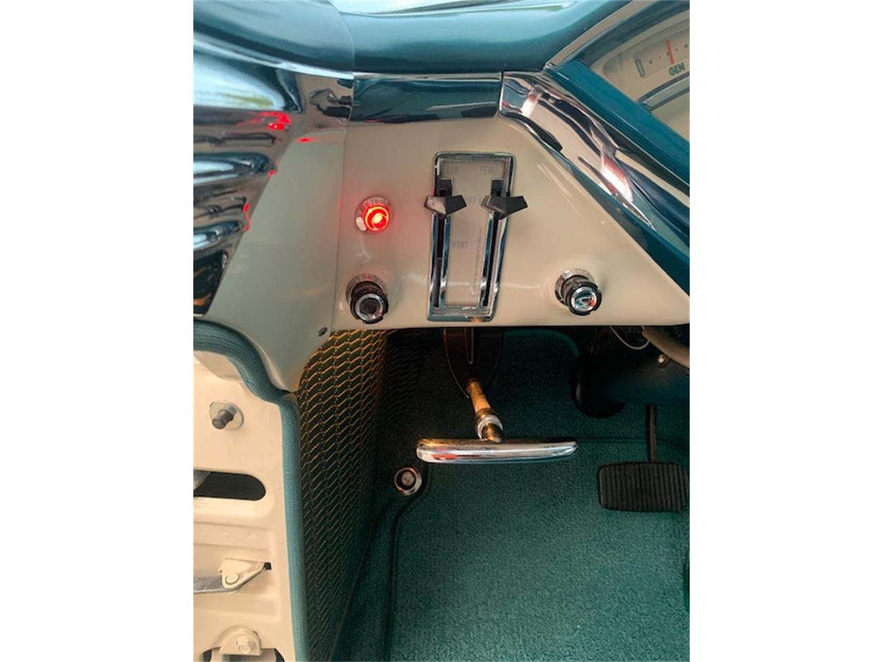 Mercury-Montclair-1955-Alaska-WhiteBlue-BlueWhite-5