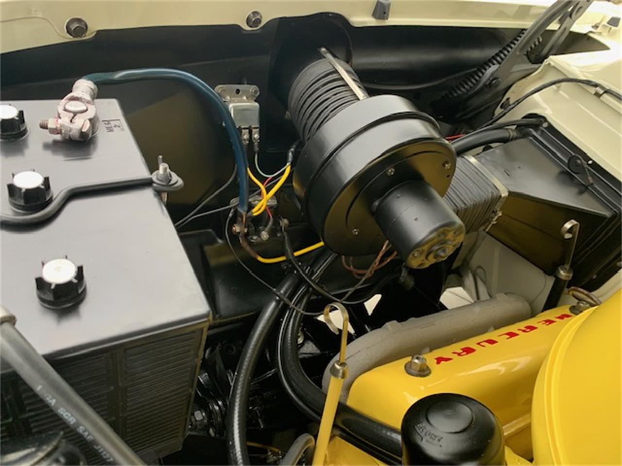 Mercury-Montclair-1955-Alaska-WhiteBlue-BlueWhite-57