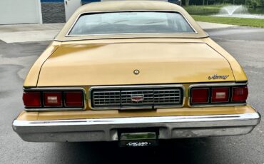 Mercury-Montego-1974-MUSEUM-QUALITY-1-OWNER-10