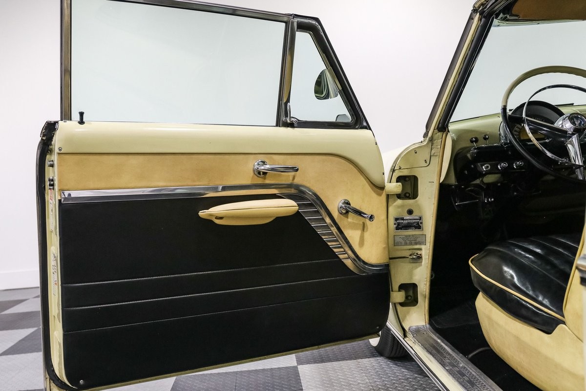 Mercury-Monterey-1953-Coupe-17