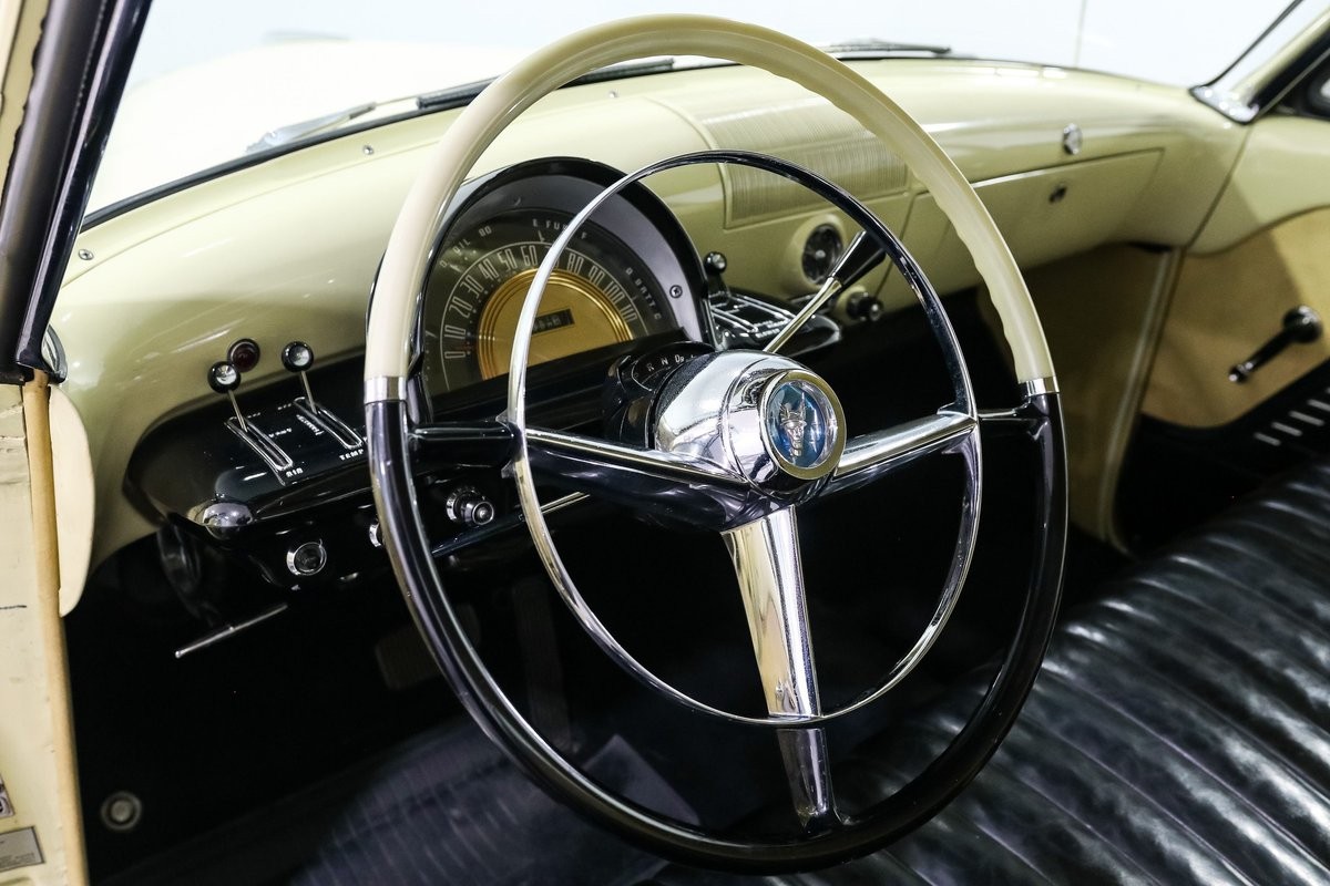 Mercury-Monterey-1953-Coupe-18