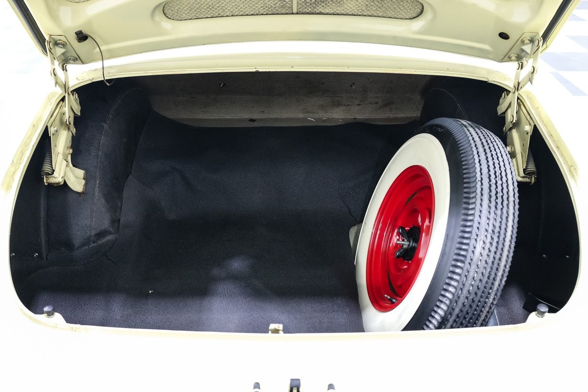 Mercury-Monterey-1953-Coupe-27