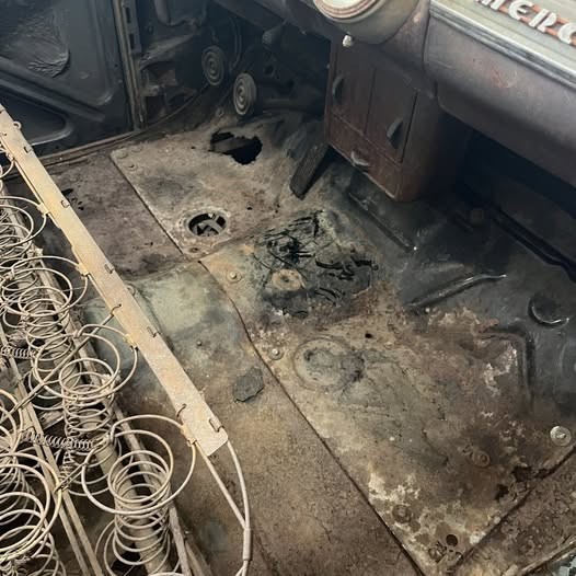 Mercury-Other-1947-Convertible-18