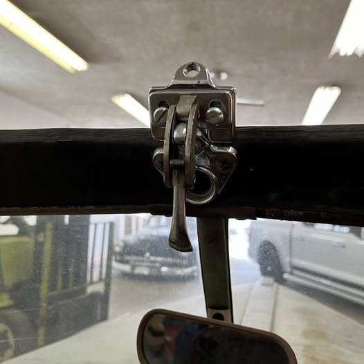 Mercury-Other-1947-Convertible-23