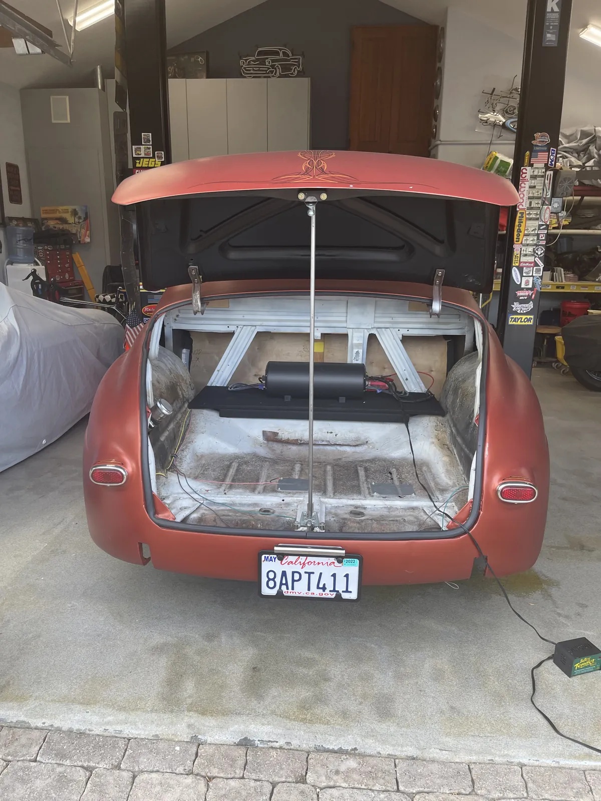 Mercury-Super-deluxe-1941-Burnt-Suade-Orange-Black-2