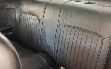 Mercury-cougar-1968-black-3