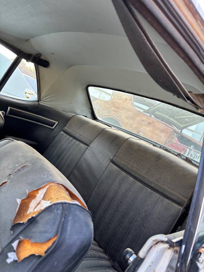 Mercury-cougar-1968-white-8