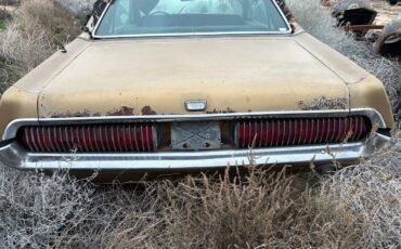 Mercury-cougar-1968-yellow-7