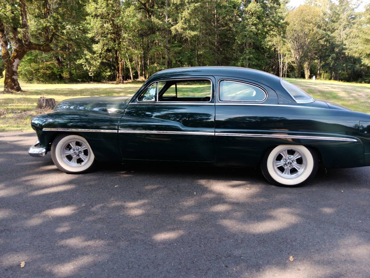Mercury-coupe-1951-2