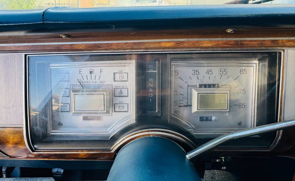 Mercury-grand-marquis-1985-custom-11