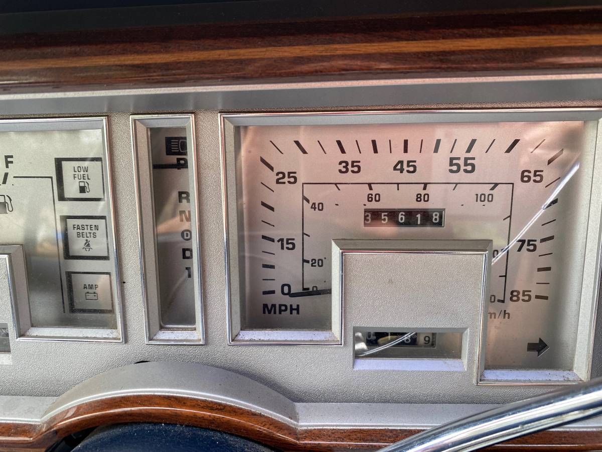 Mercury-grand-marquis-1989-9