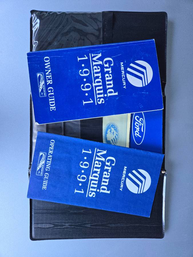 Mercury-grand-marquis-ls-1991-blue-14