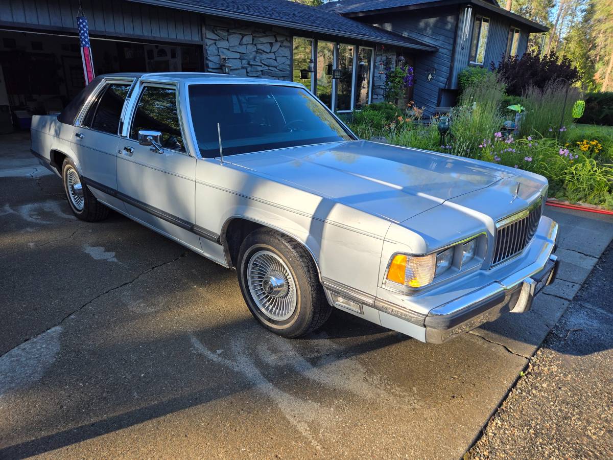 Mercury-grand-marquis-ls-1991-blue-3