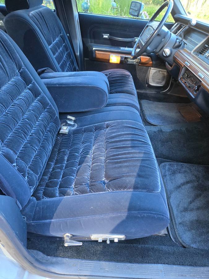 Mercury-grand-marquis-ls-1991-blue-7