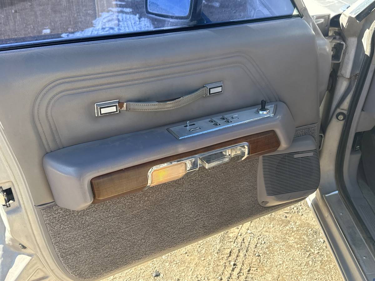 Mercury-grand-marquis-ls-1991-brown-5