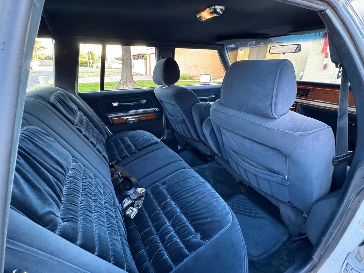 Mercury-grand-marquis-ls-colony-park-1988-white-4