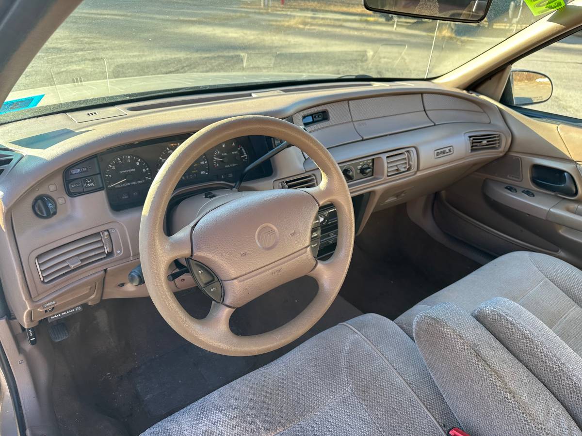 Mercury-sable-1995-6