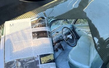 Mercury-sedan-1951-green-13