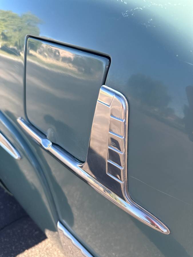 Mercury-sedan-1951-green-22