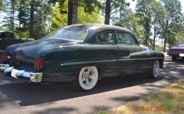 Mercury-sedan-1951-green-3