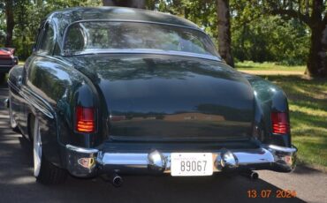 Mercury-sedan-1951-green-4