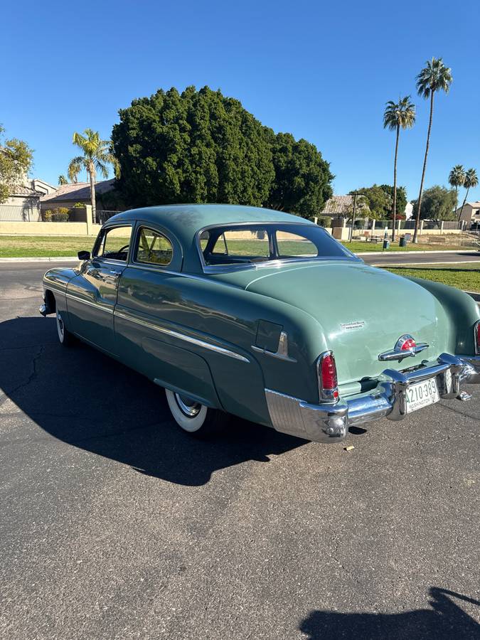 Mercury-sedan-1951-green-8