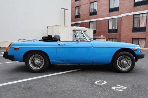 Mg-Mgb-1979-Blue-Black-2