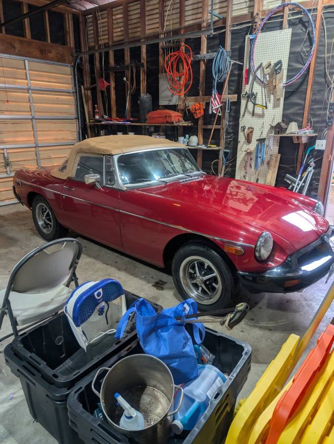 Mg-cn-classic-1976-red-3